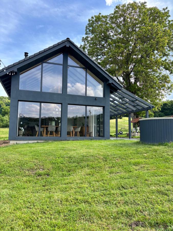 Grosser Raw - B&B Hamba