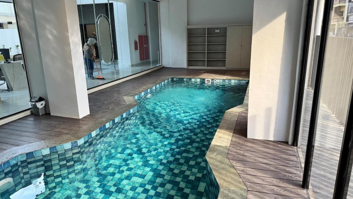 Azure Suites Apartment Batam - AOSIS Room - Chambres d'hôtes Nagoya
