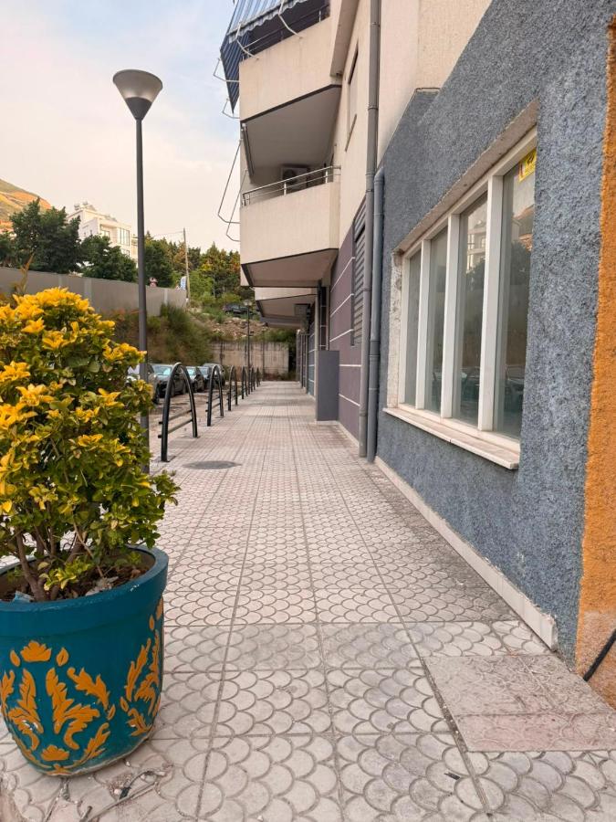 Vlora Bay Apartment - B&B Valona