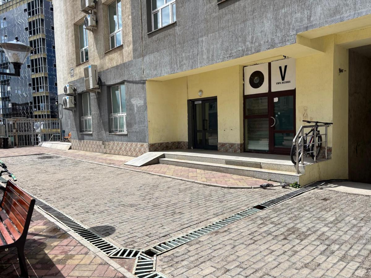 Modern Quiet Apartment Near City Center - Ferienwohnung Ulaanbaatar
