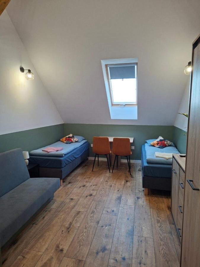 Chambre Triple avec Salle de Bains Privative