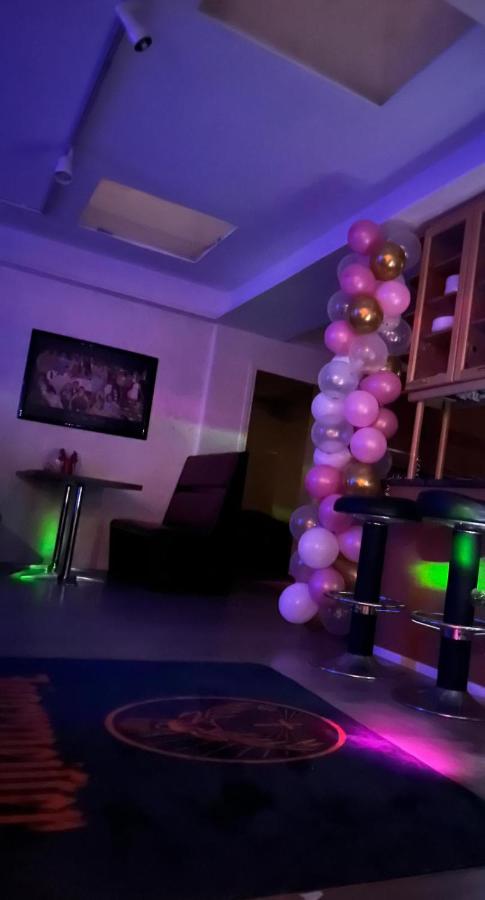 Kattohuoneisto antinkatu - Ferienwohnung Pori