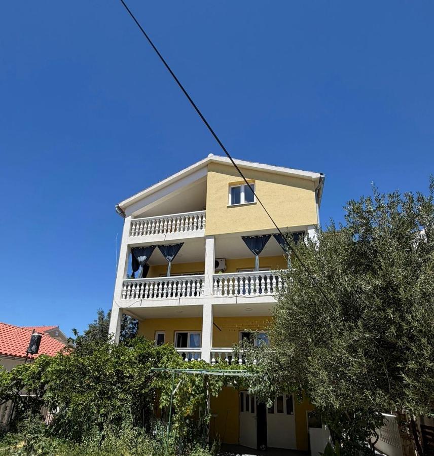 Villa Adriatica - B&B Brodarica