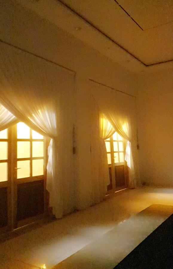 شاليه القمر تيماء - Chambres d'hôtes Taymā’