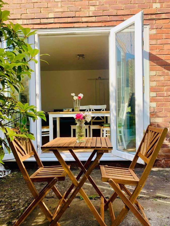 Gregedo Family House - B&B Timperley