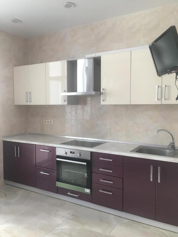 Cozy 1BR Apartment in Odesa - Ferienwohnung Odessa