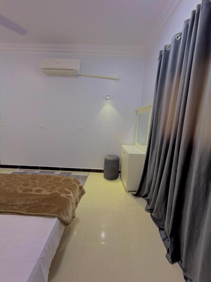 Apartment mit 2 Schlafzimmern und Balkon