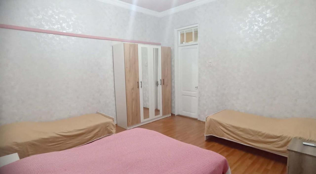 Chambre Quadruple Économique avec Salle de Bains Commune
