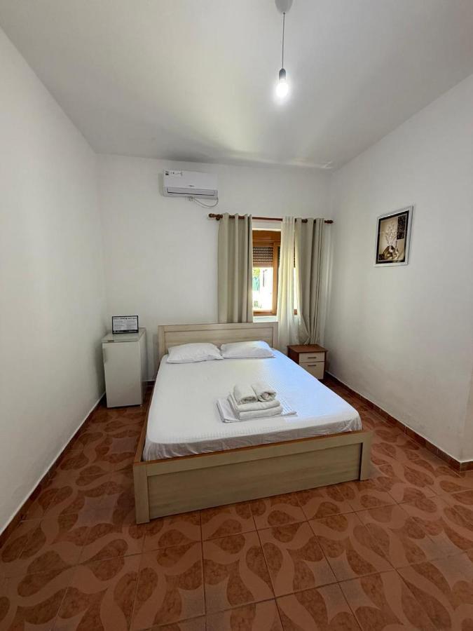 White Rooms - B&B Durrës