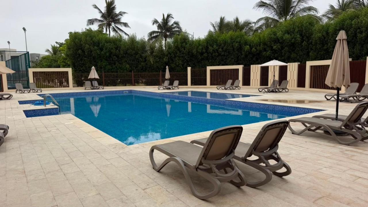 Lux Lakeview Studio - B&B Salalah