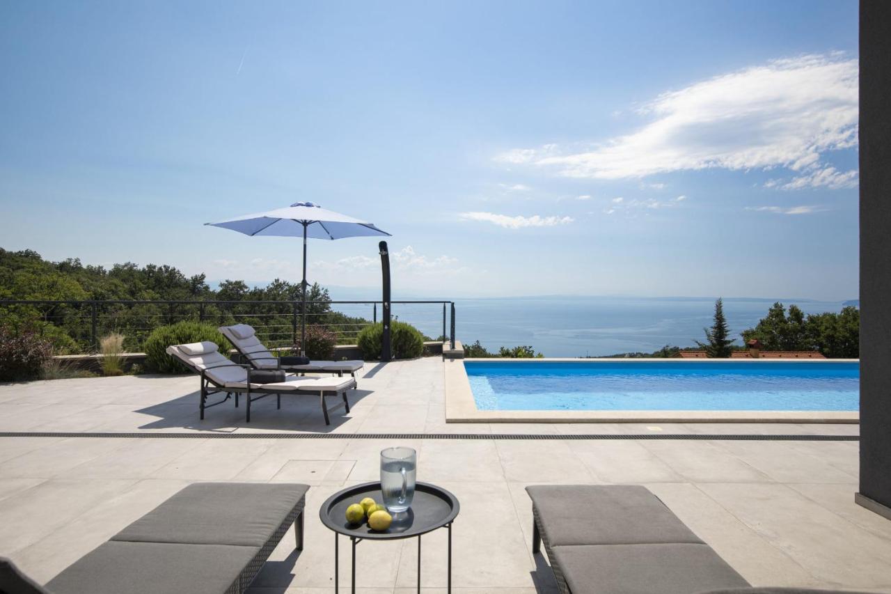 Villa Ziganto with a view of the Kvarner Bay - B&B Abbazia