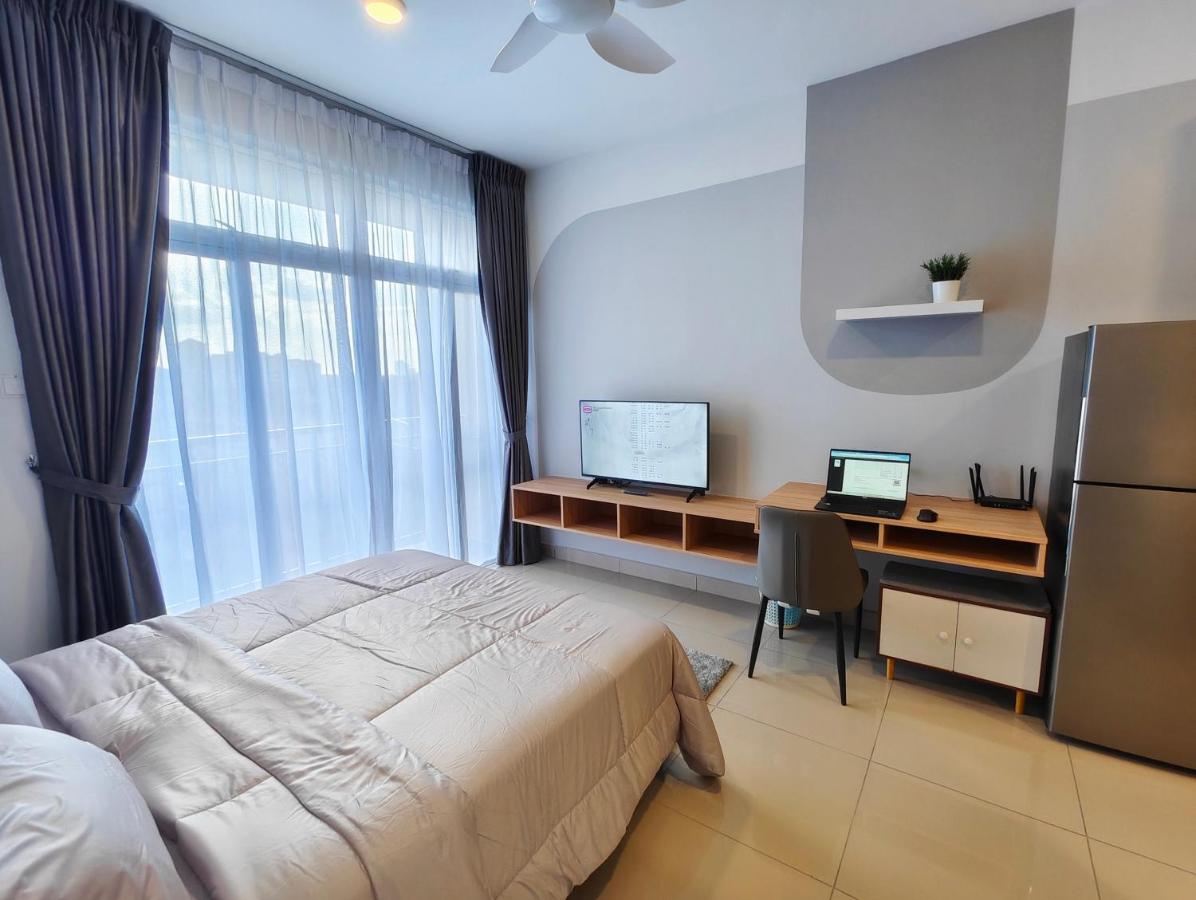 3 min Ciq Customs Studio, 3pax Nearby Immigration - B&B Johor Bahru