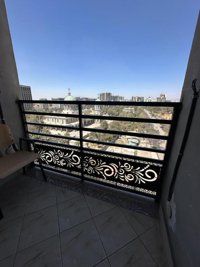 Classic Studio with Balcony in Bole - Ferienwohnung Addis Abeba