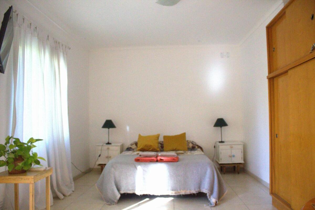 A bright, centrally located apartment - Bed and Breakfast Barraquero