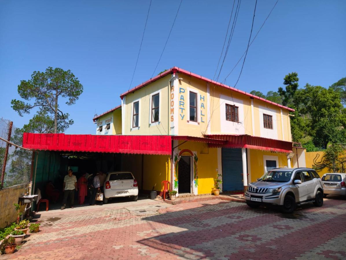 Rajlaxmi Homestay - B&B Chakri