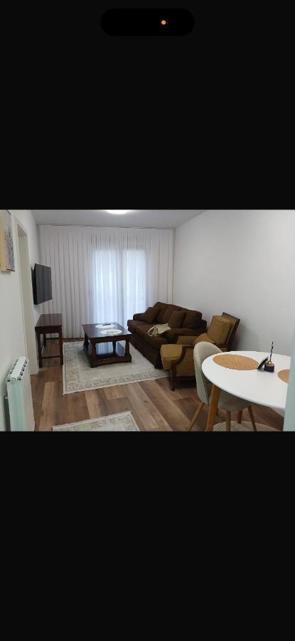 Central Square - Ferienwohnung Tuzla