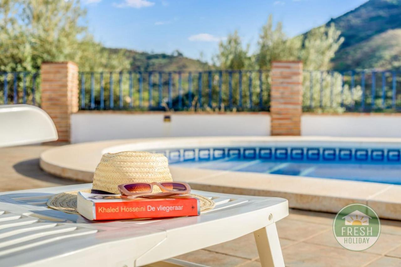Casa de la Luz | Private 4BR Villa & Pool Escape - B&B Arenas