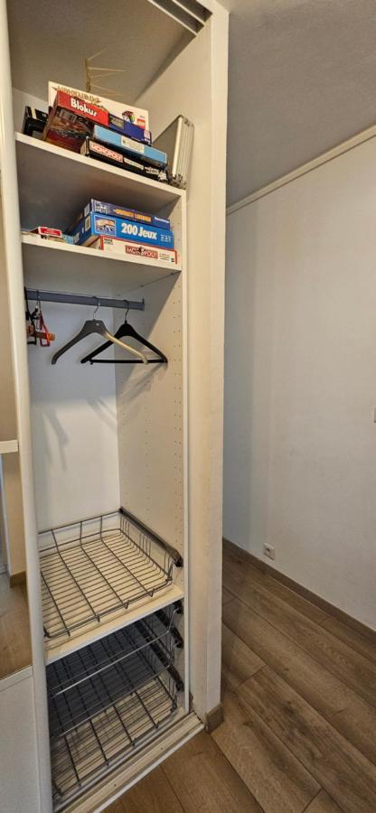 Spacieux appartement 90m2 4 chambres, climatisé proche mer, climatisation, tout confort - B&B Tolone