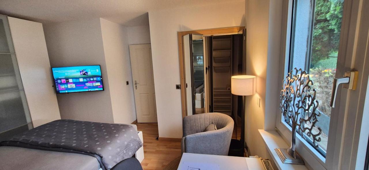 Gästezimmer Hönow bei Berlin - B&B Hoppegarten