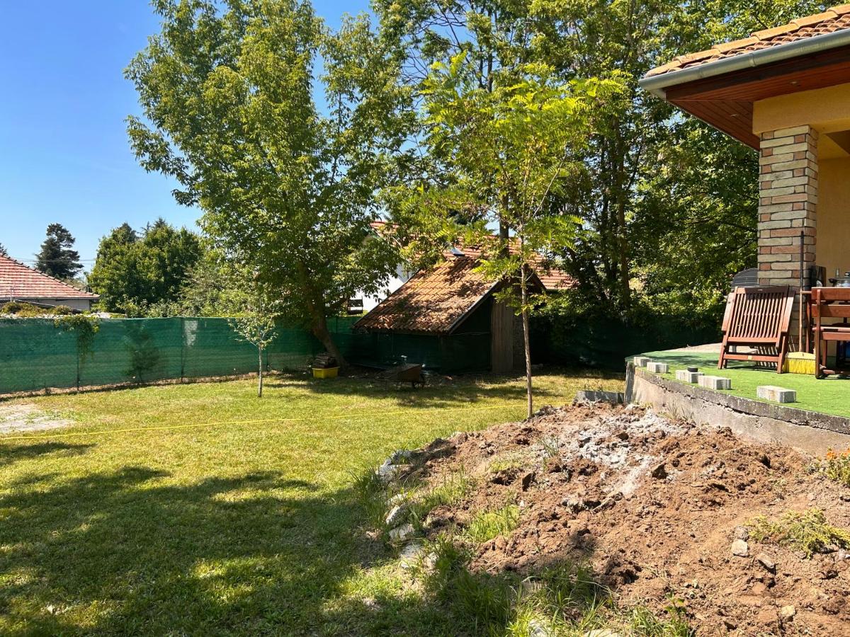 BB Szabó Villa - B&B Balatonboglár