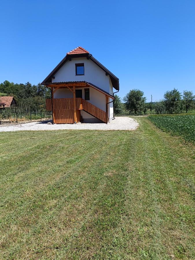 M&M house - Ferienwohnung Wisell