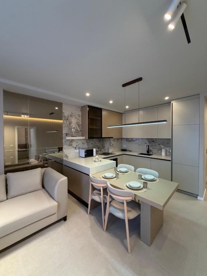 Your luxury apartment - B&B Valona