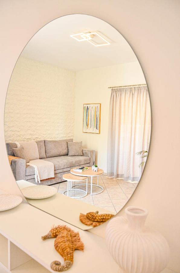 Angie's Serenity Apartment - Ferienwohnung Vathý