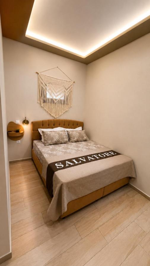 Salvatore - B&B Sykiá