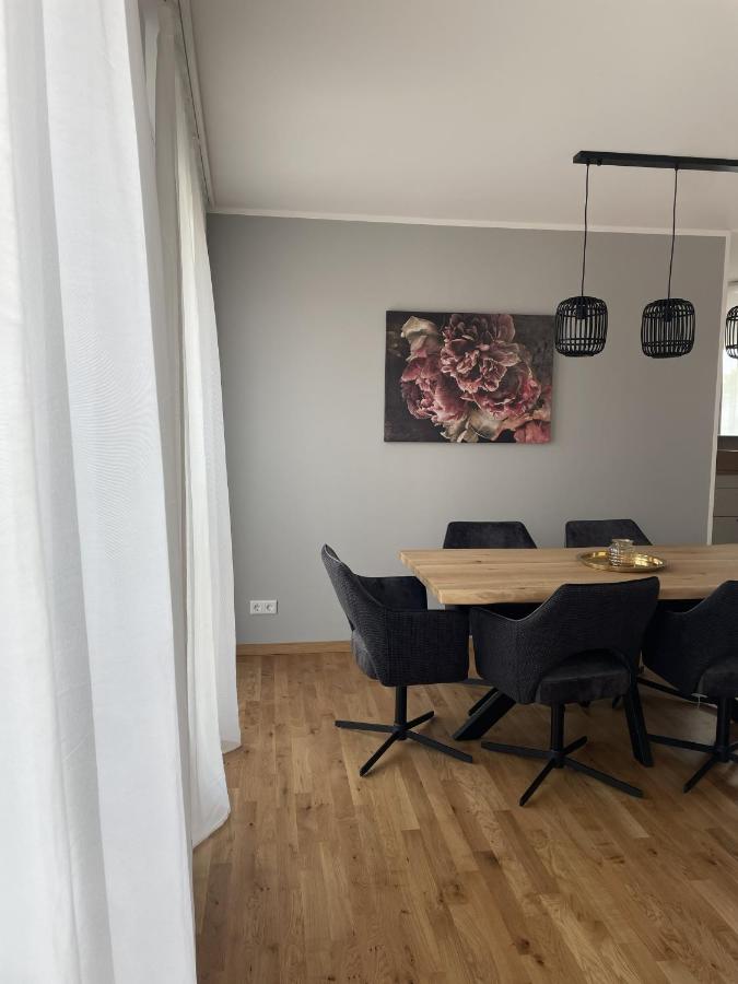 Helles 3-Zimmer Apartment für bis zu 6 Personen - Chambres d'hôtes Dresde