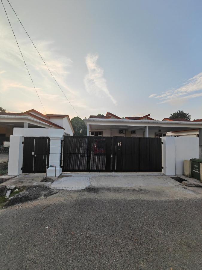 Homestay Sulong - Ferienwohnung Kuala Rompin