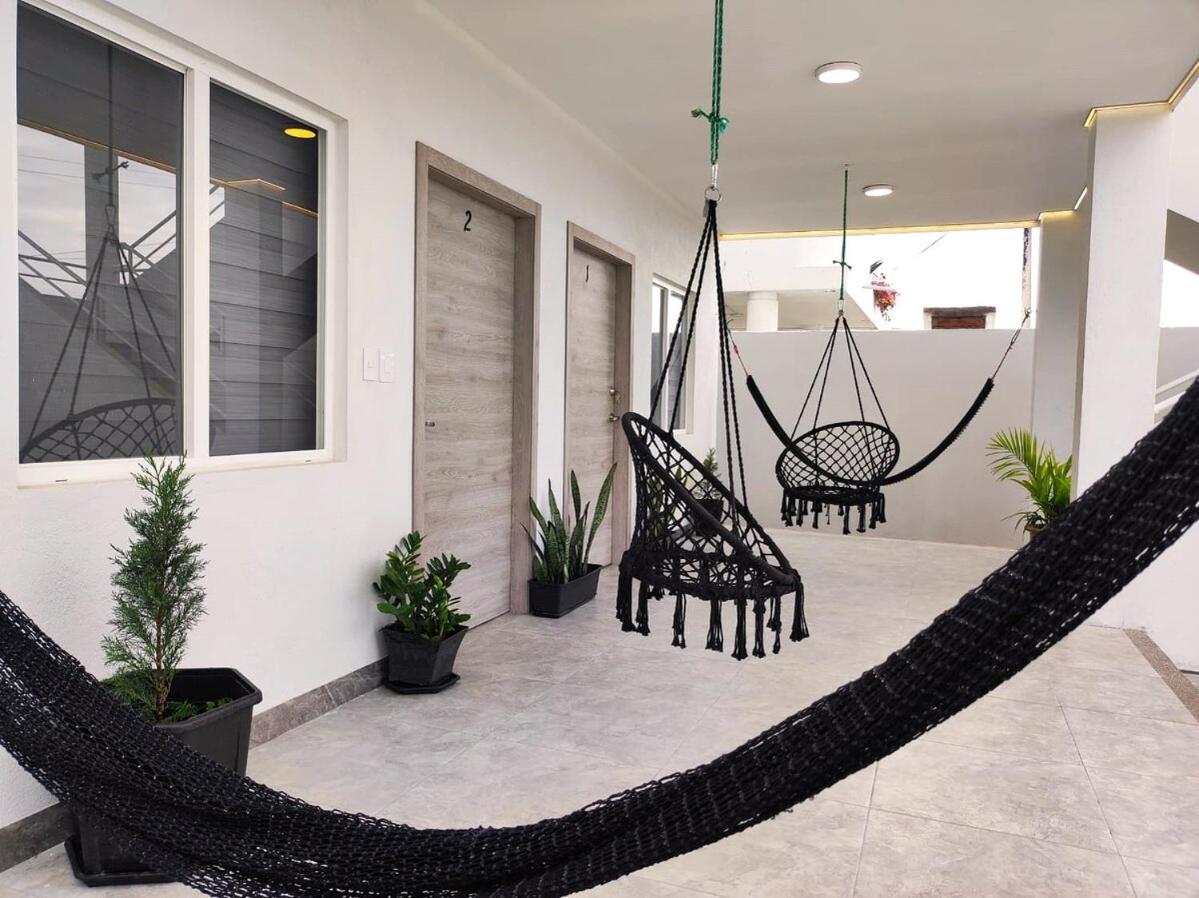 Casa del Lago Suite 1 Moderna con Piscina y Lago TAOS - Bed and Breakfast Punta Blanca