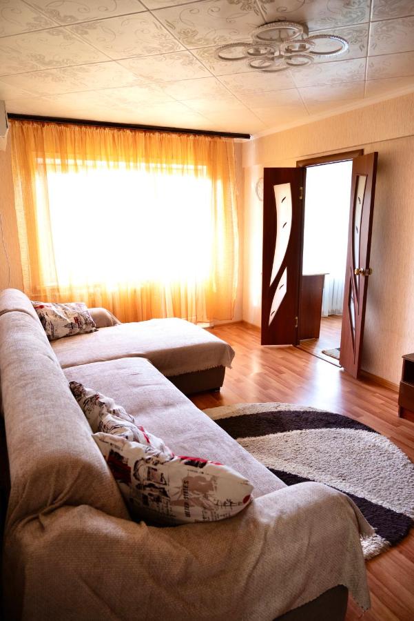 Квартира на Молдагулова 1 - Ferienwohnung Balqash