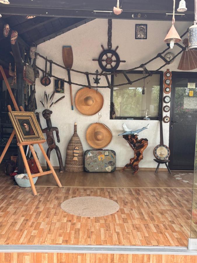 La Doi Pasi De Mare - B&B Vama Veche