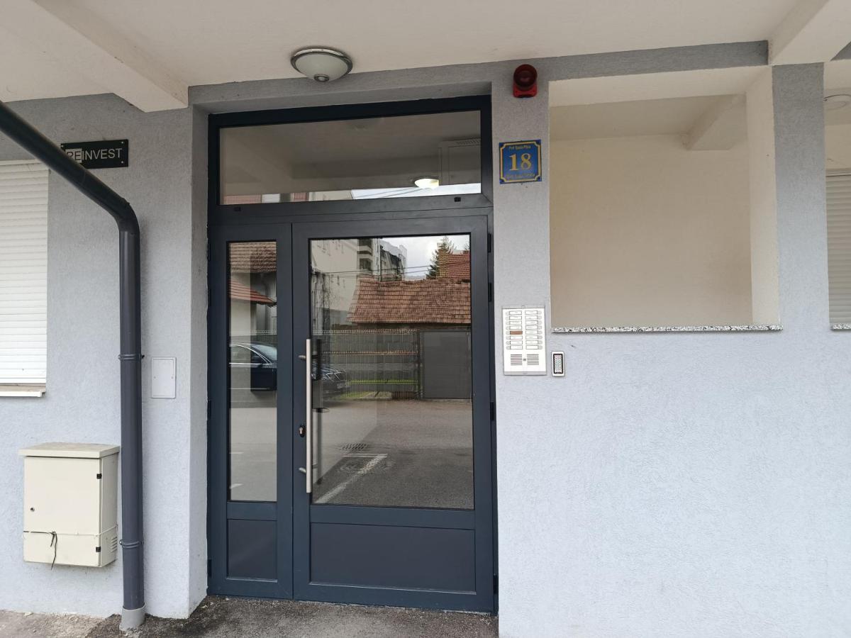 Apartman Como - Bed and Breakfast Brčko