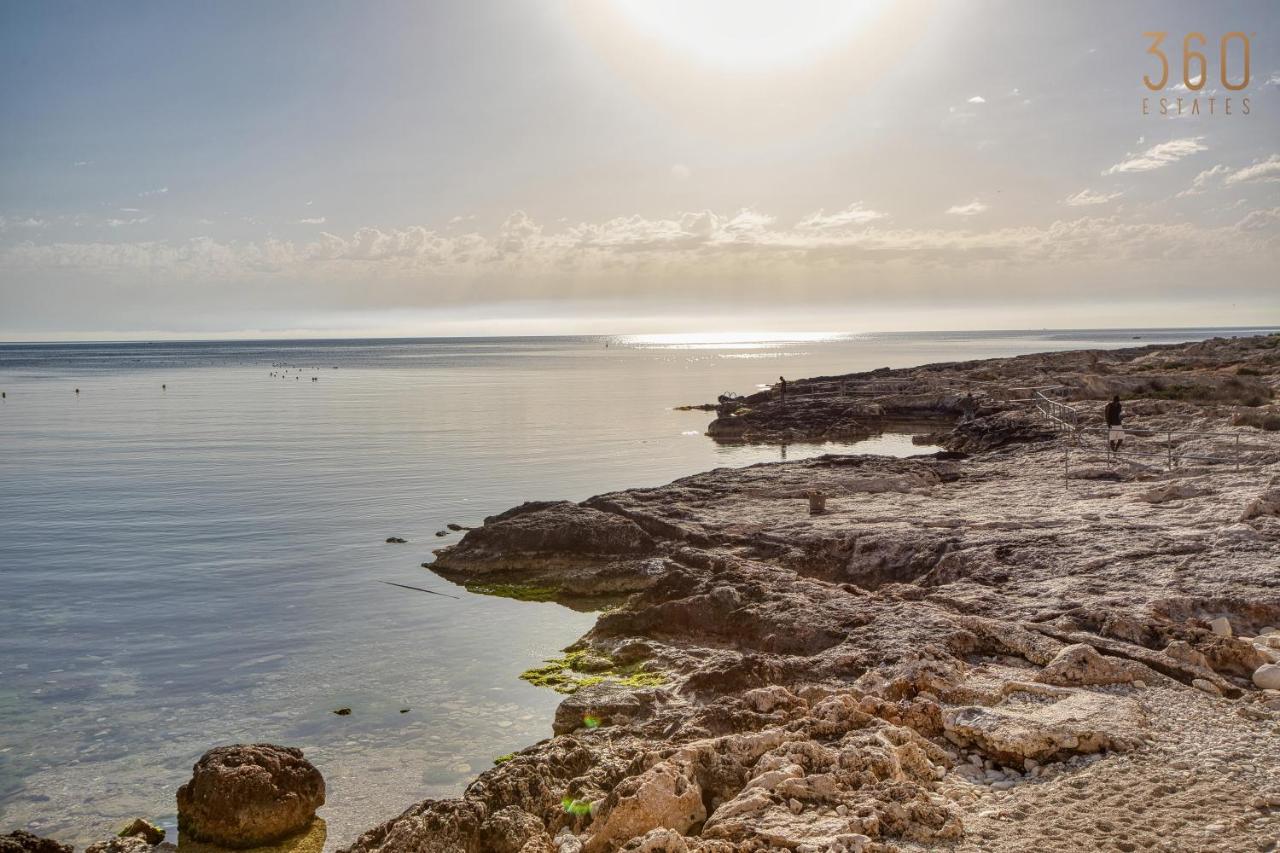 Apartamento de 2 dormitorios con vistas al mar