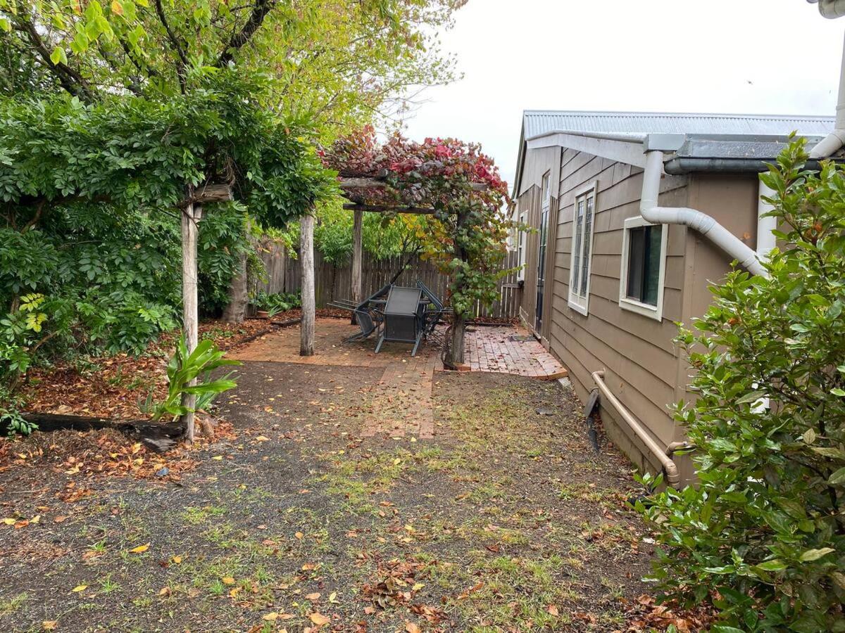Awen Cottage - B&B Tenterfield