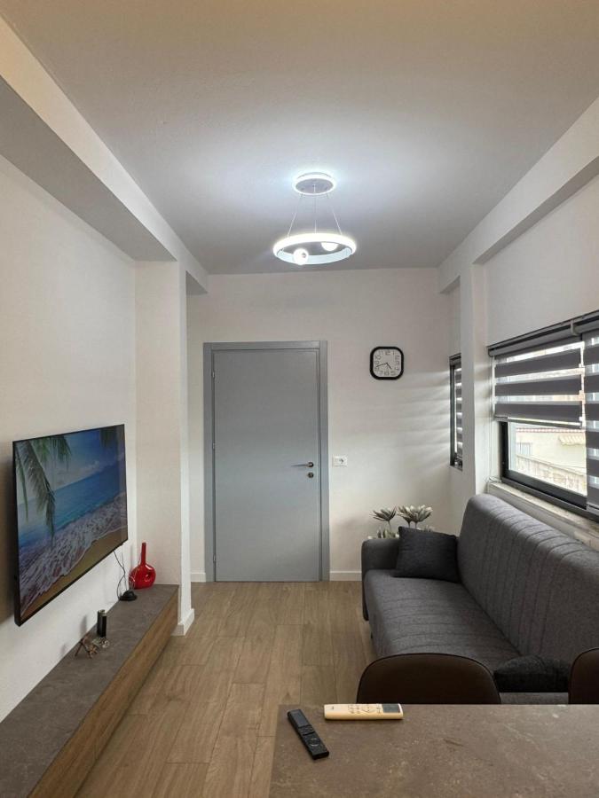 ER BnB Twin Apartments - B&B Tirana