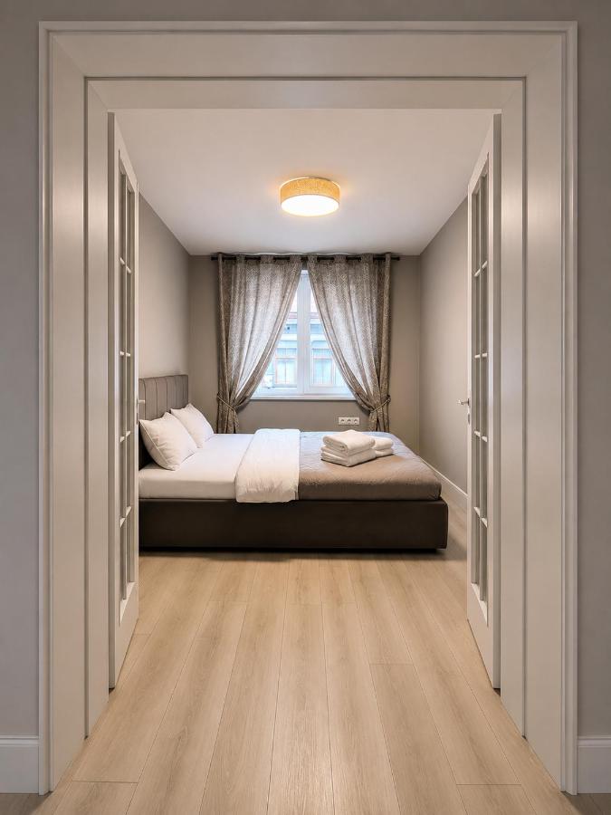 Origo Central - Private Parking & Self Check - In - Bed and Breakfast Bistriţa