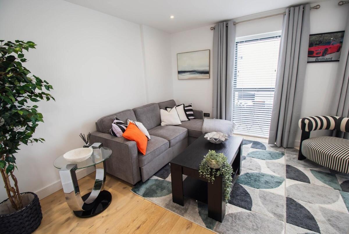 Marine View Apartment by Air Premier - B&B Seaford