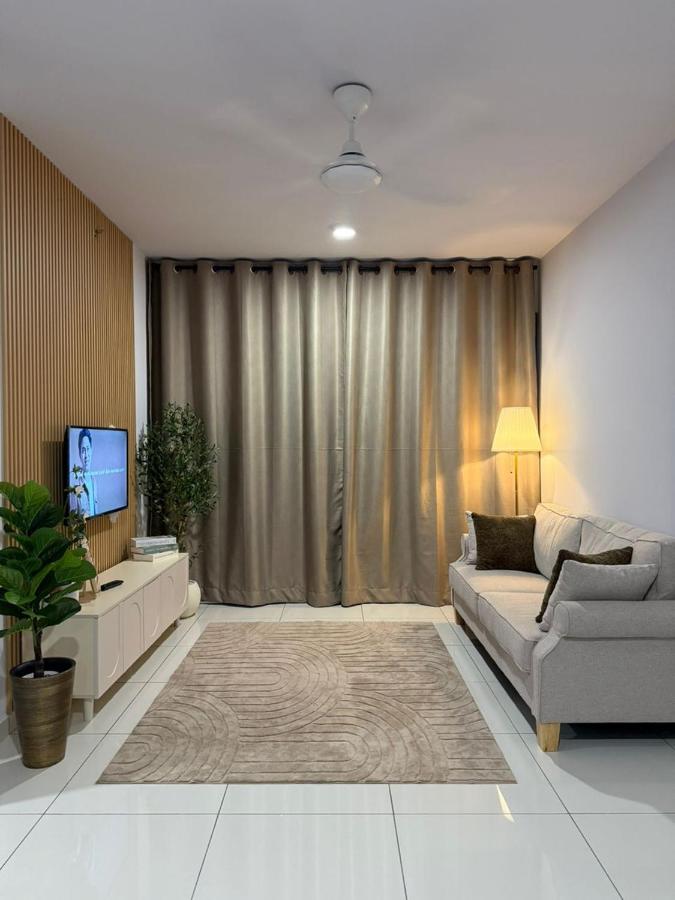 Gamuda Sky Luge Farah Homestay Musllims Only - Chambres d'hôtes Rawang