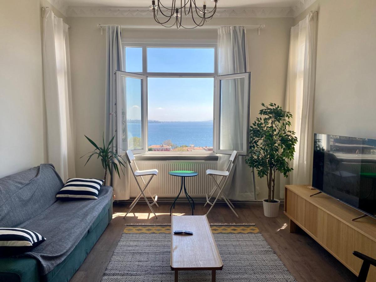 Apartment mit 3 Schlafzimmern und Meerblick