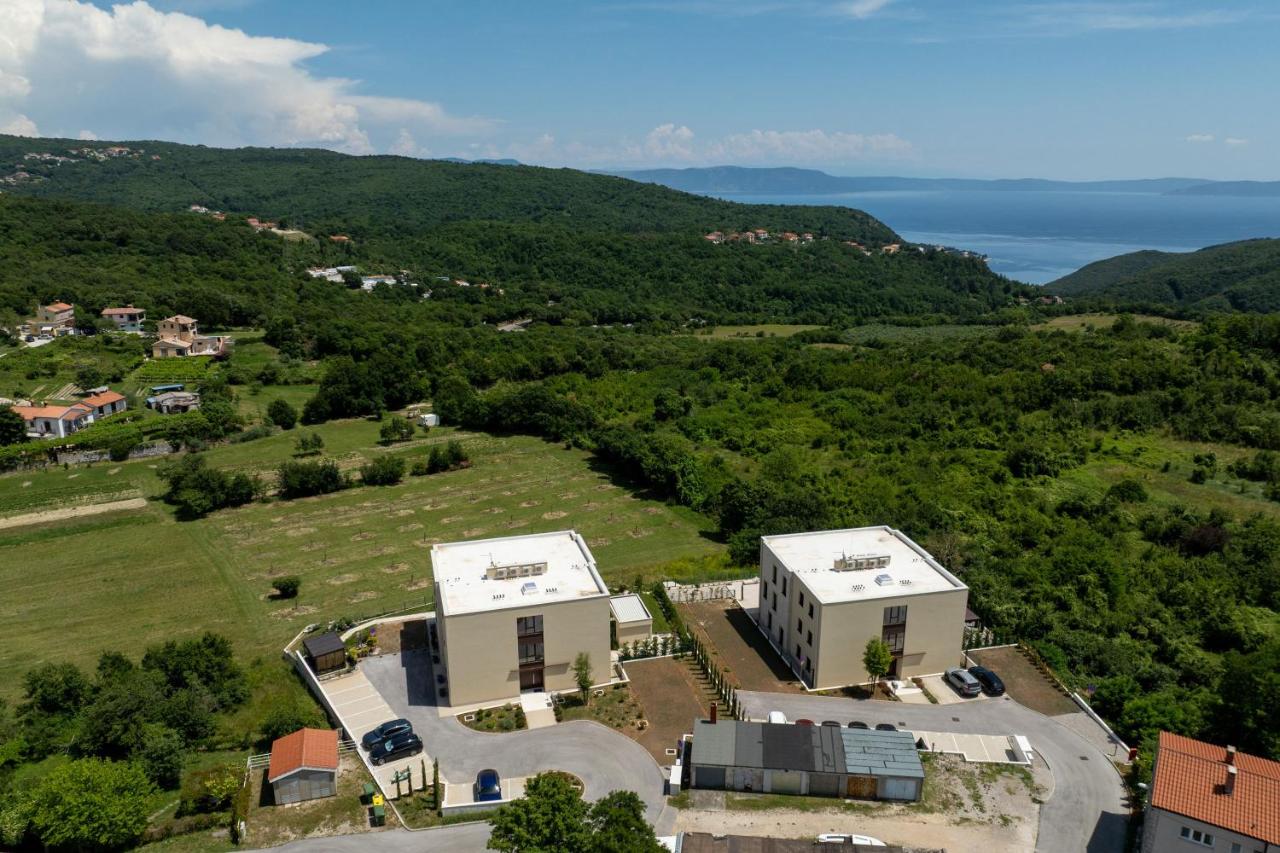 Premium apartment My Way with panoramic balcony - B&B Albona