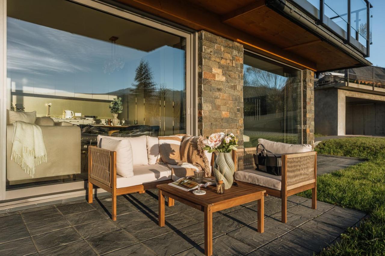 Cyrhla Mountain View with Saunarium & Heated Summer Pool by BQQK - B&B Zakopane