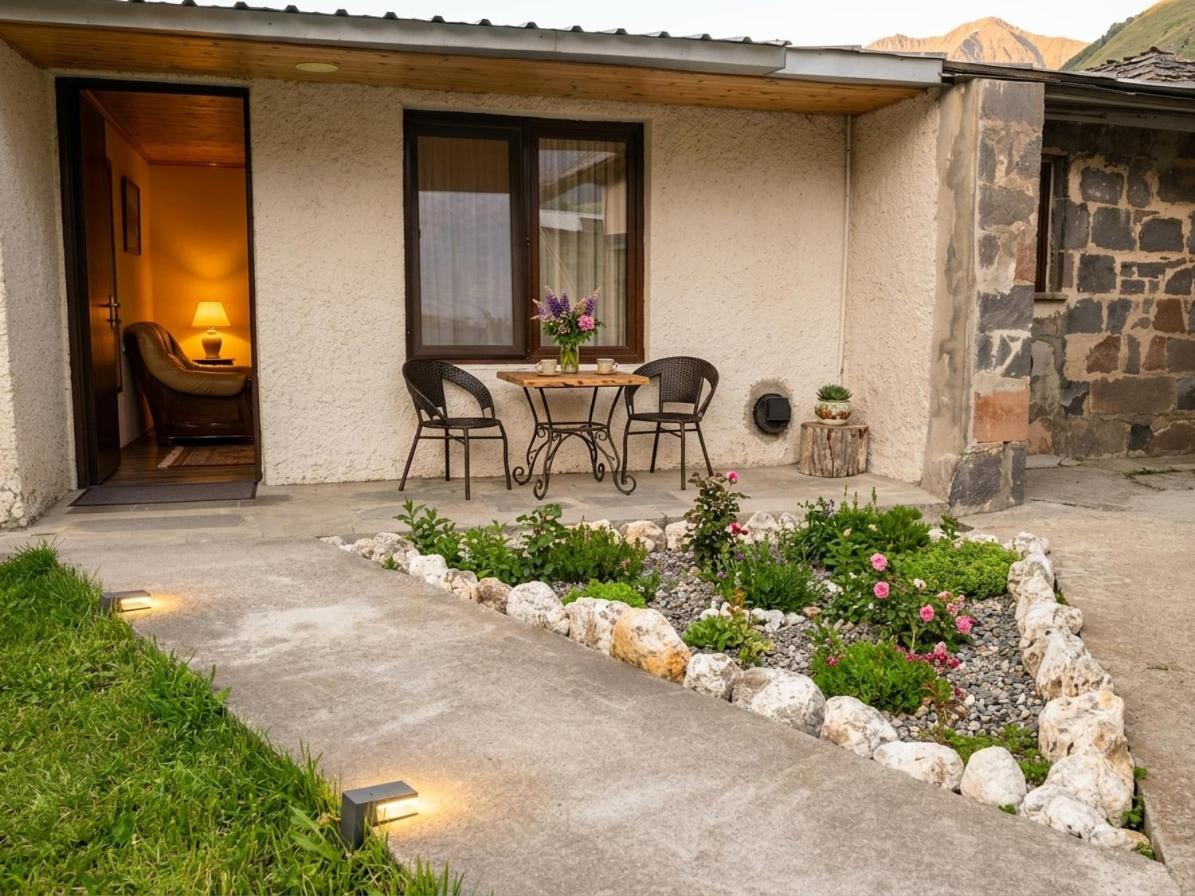 Relax in the mountains - kazbegi - B&B Arsha