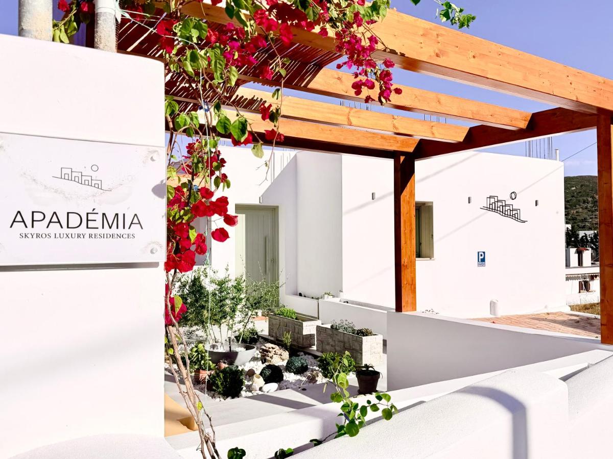 Apademia Skyros Luxury Residences - Bed and Breakfast Skýros