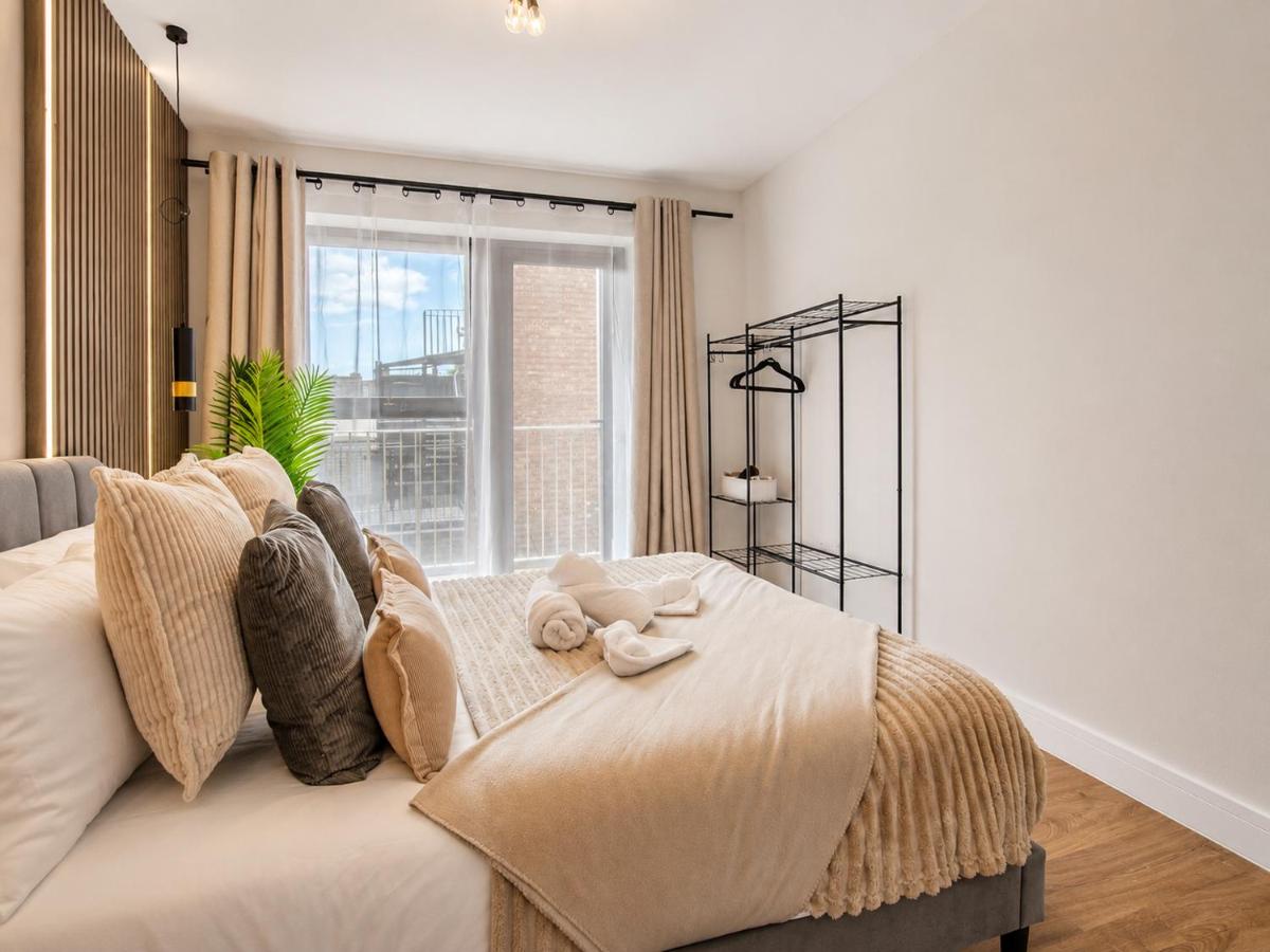 Central Bromley 1-Bed Apartment with Free Parking, Fast WiFi & Workspace - B&B Bromley