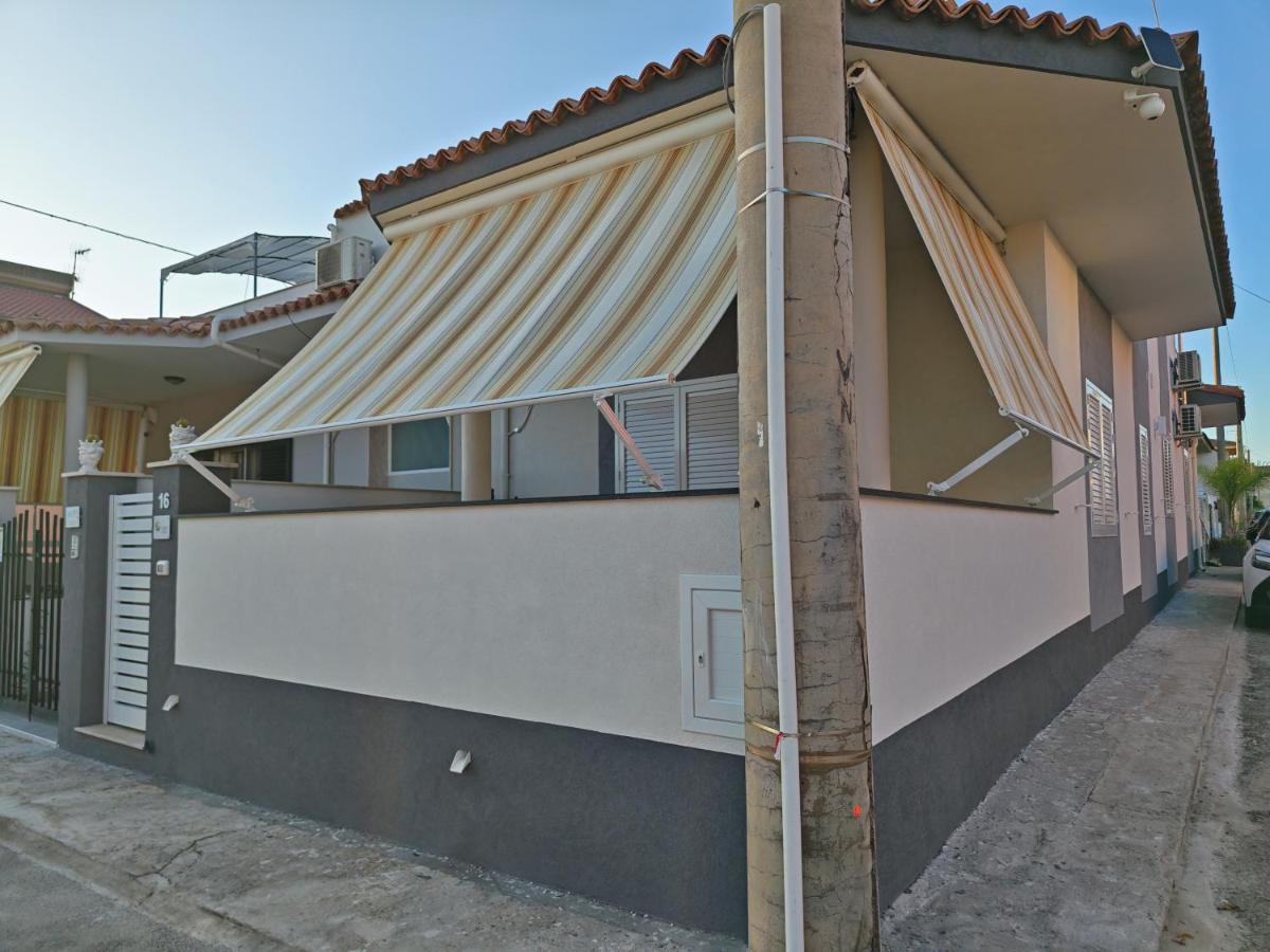 Casuzze House - B&B Villaggio Azzurro