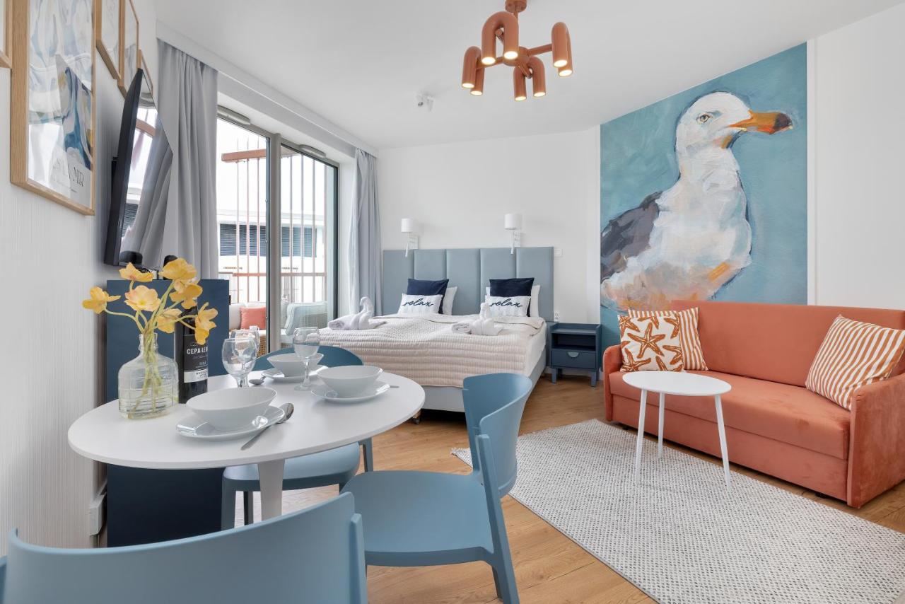 PINEA STUDIO APARTMENT with sea view with free entrance to swimming pool, sauna and jacuzzi - B&B Pobierowo