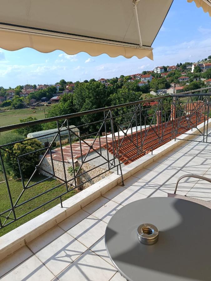 SmallHotel - Vevi - Bed and Breakfast Vévi