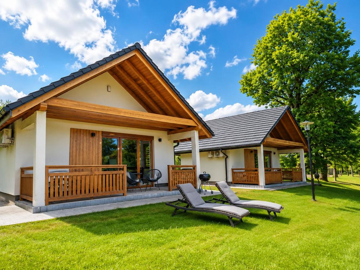 Noclegi Dębowy Zakątek - B&B Zator